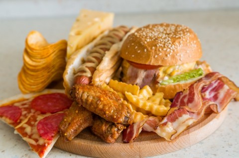 Fatty Diets Linked to Cancer and Early Death