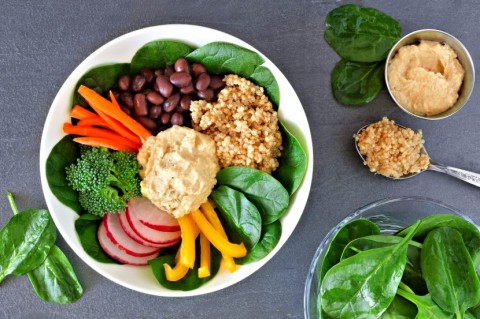 Vegetable Bowl with Hummus